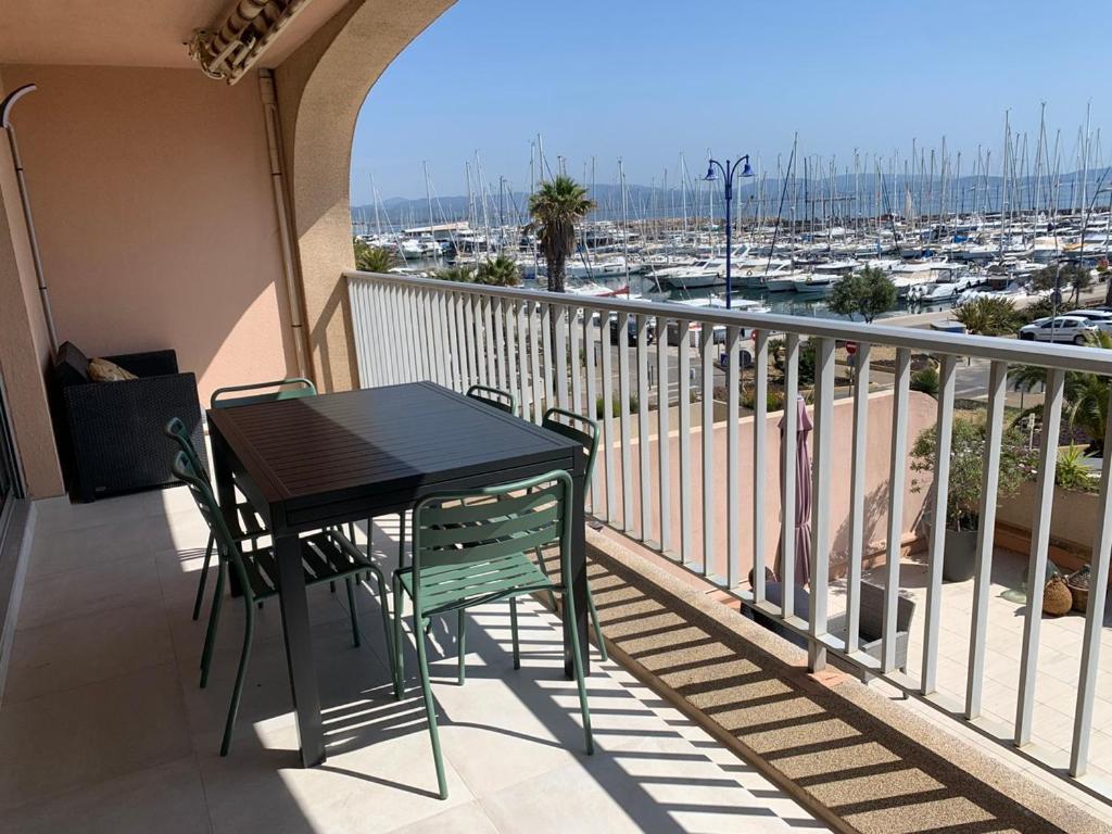 Vue Sur Les Iles D'Or Lejlighed Hyères Eksteriør billede