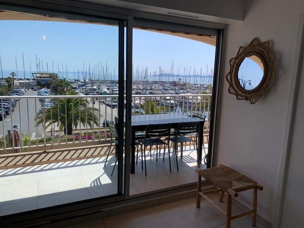 Vue Sur Les Iles D'Or Lejlighed Hyères Eksteriør billede